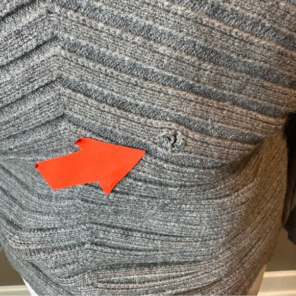 Slate & Willow Grey Knit Turtleneck Sweater Bell Sleeve S - Picture 6 of 7